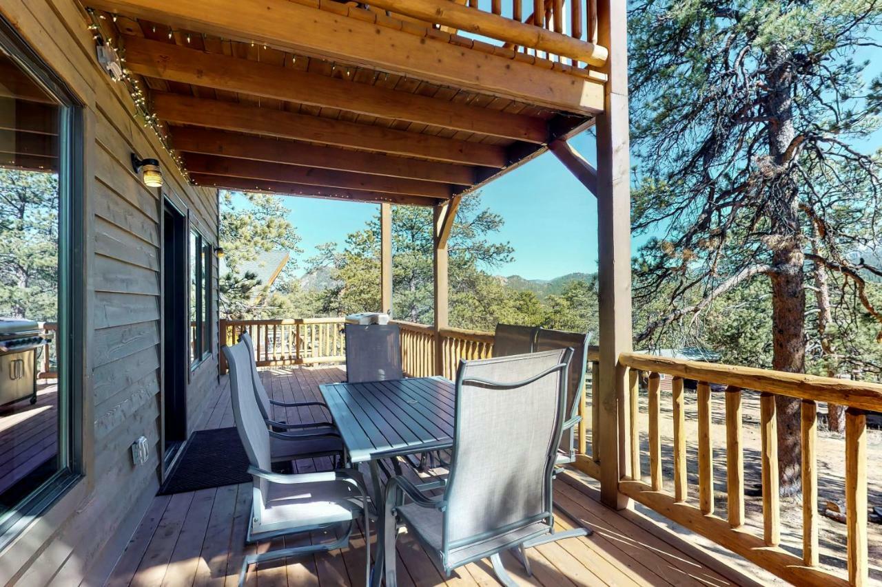 Crest Cabin Estes Park Exterior photo